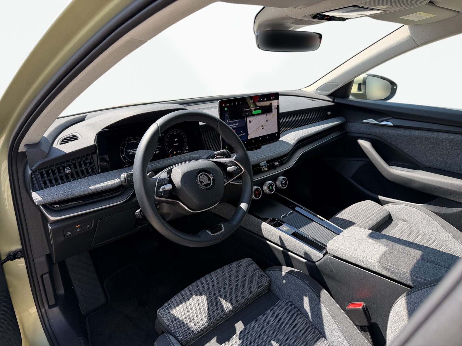 Škoda Superb - zdjęcie 10