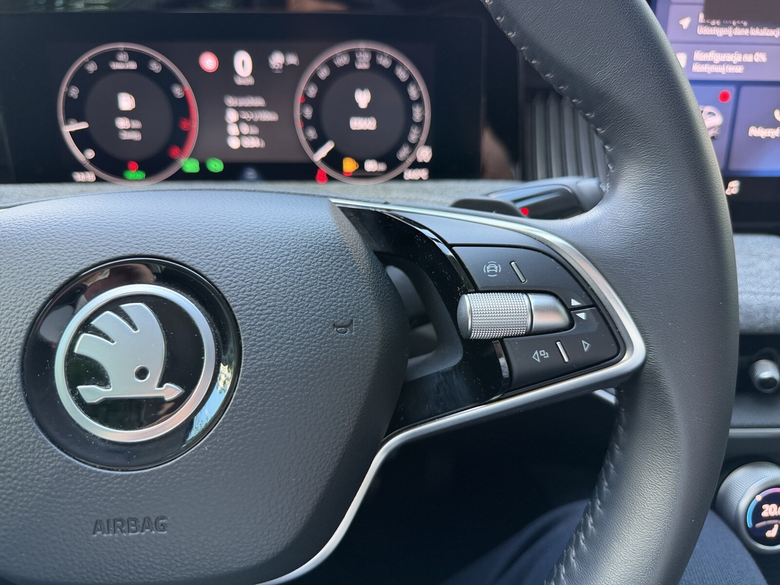 Škoda Superb - zdjęcie 18