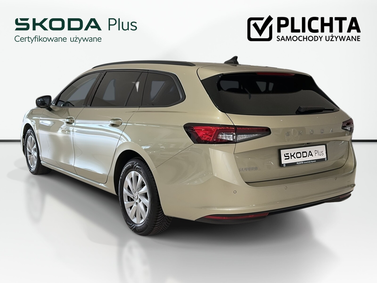 Škoda Superb Combi - zdjęcie 7