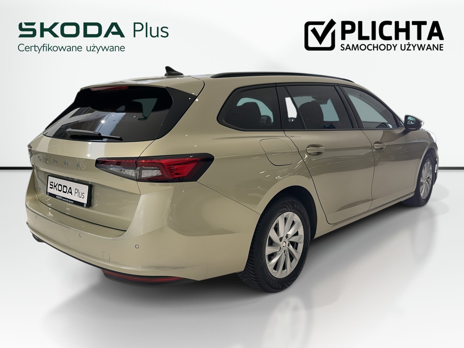 Škoda Superb Combi - zdjęcie 5