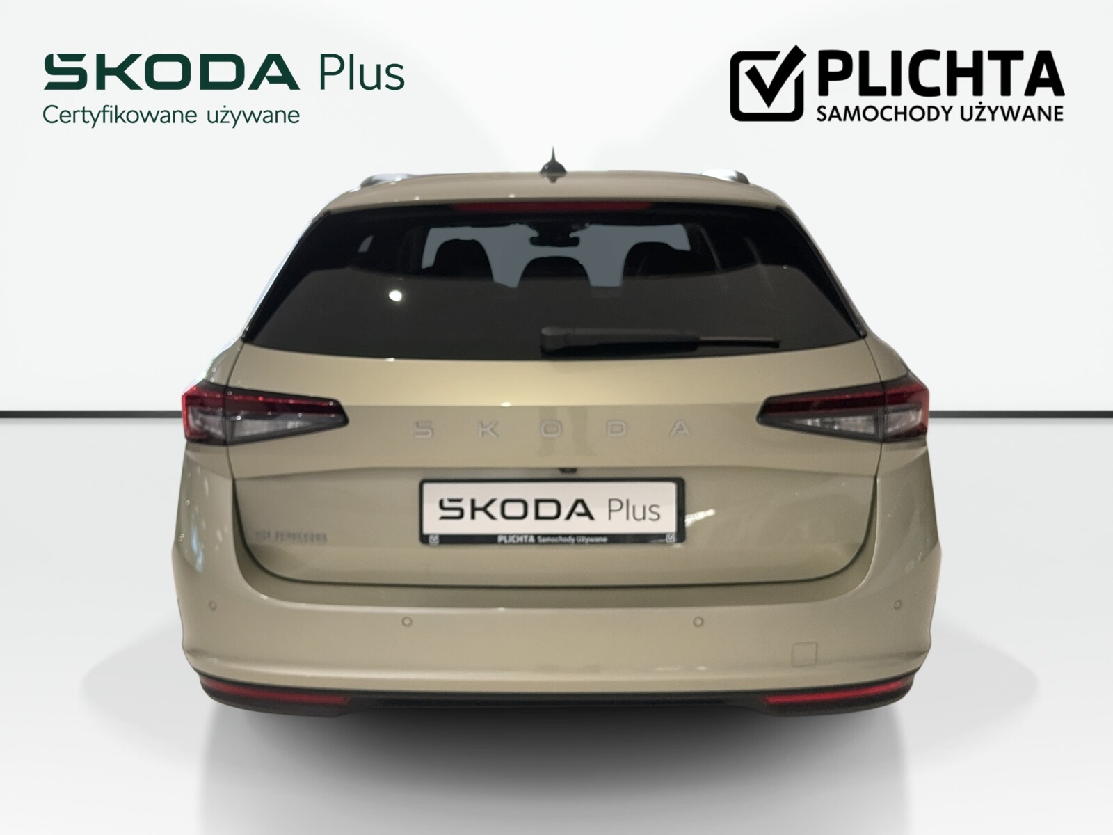 Škoda Superb Combi - zdjęcie 6