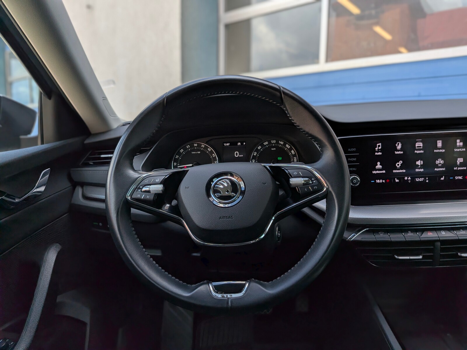 Škoda Octavia Combi - zdjęcie 16