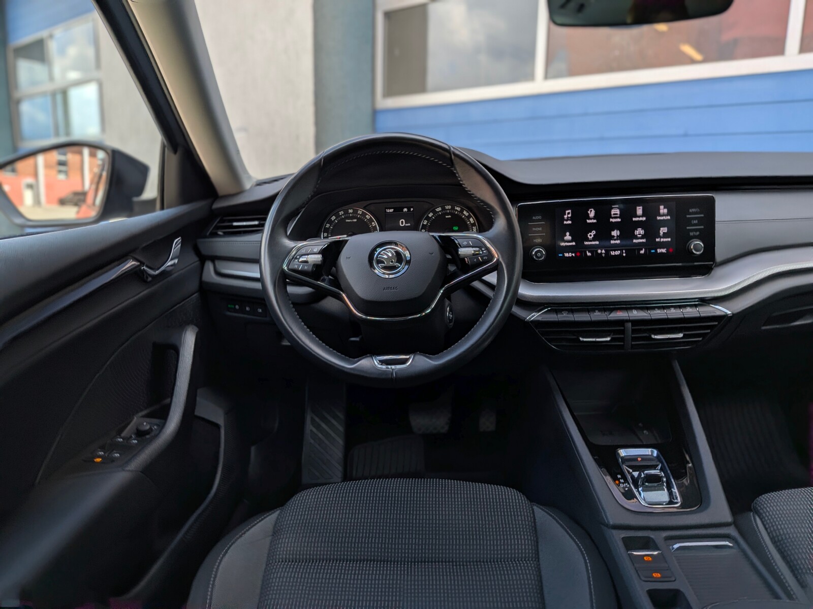 Škoda Octavia Combi - zdjęcie 15