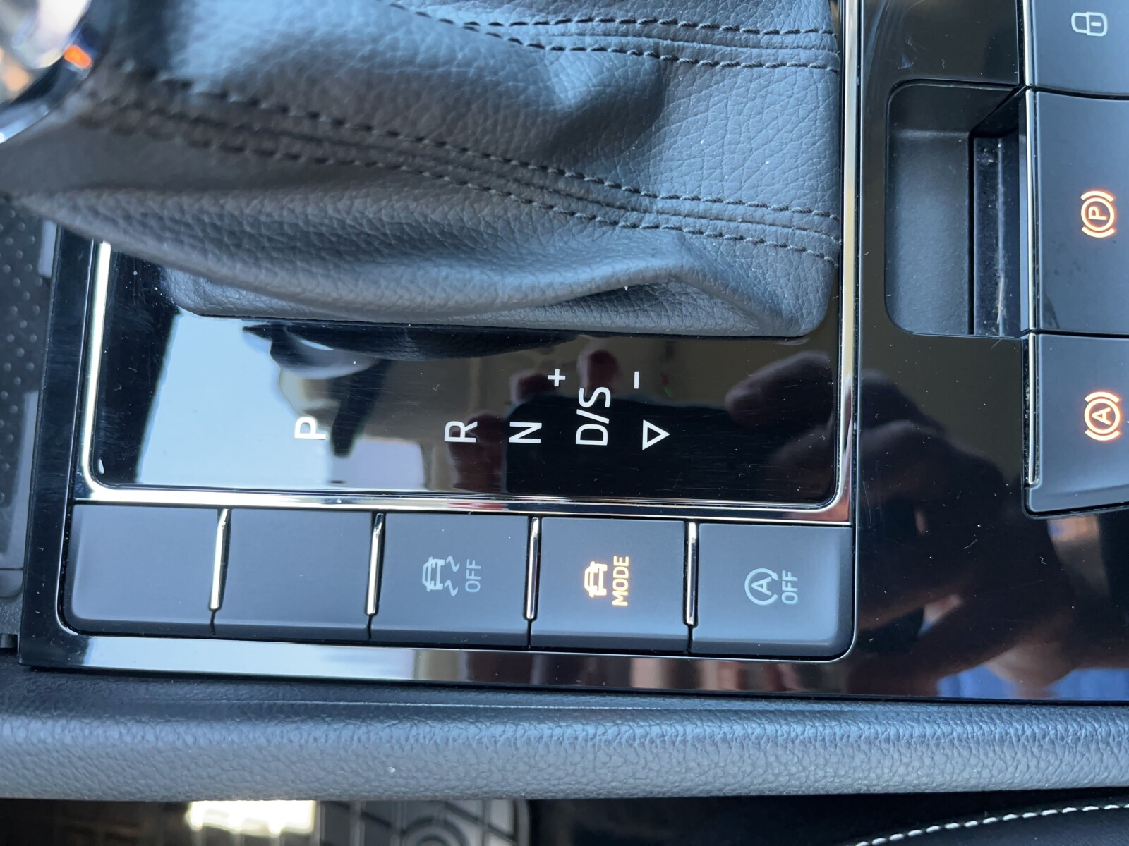 Škoda Superb - zdjęcie 34