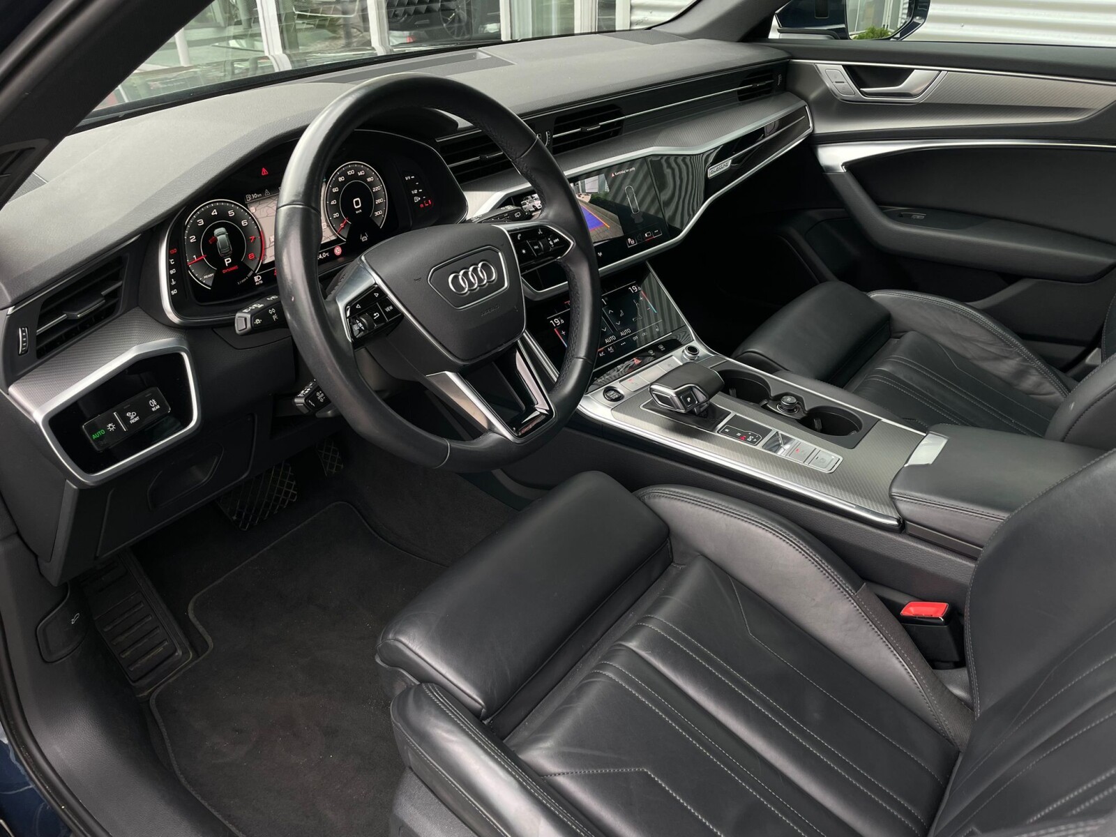 Audi A6 Avant - zdjęcie 21