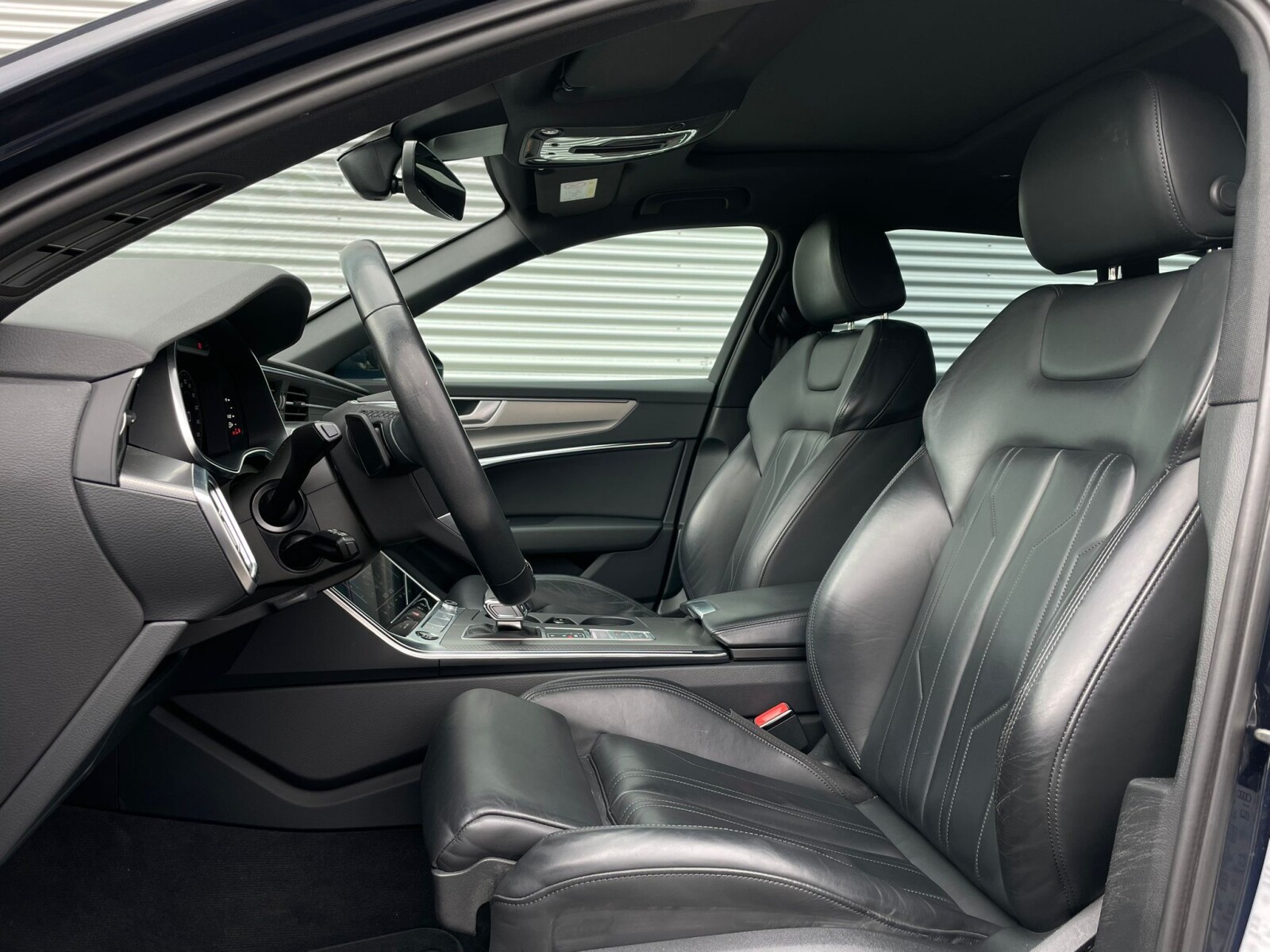 Audi A6 Avant - zdjęcie 22