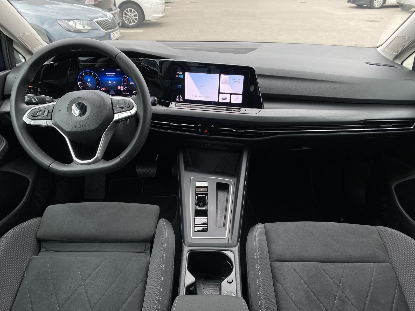Volkswagen Golf - zdjęcie 17