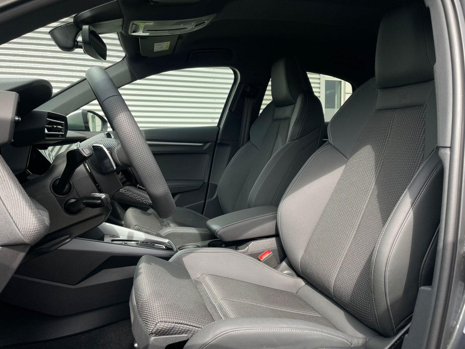 Audi S3 Limousine - zdjęcie 18