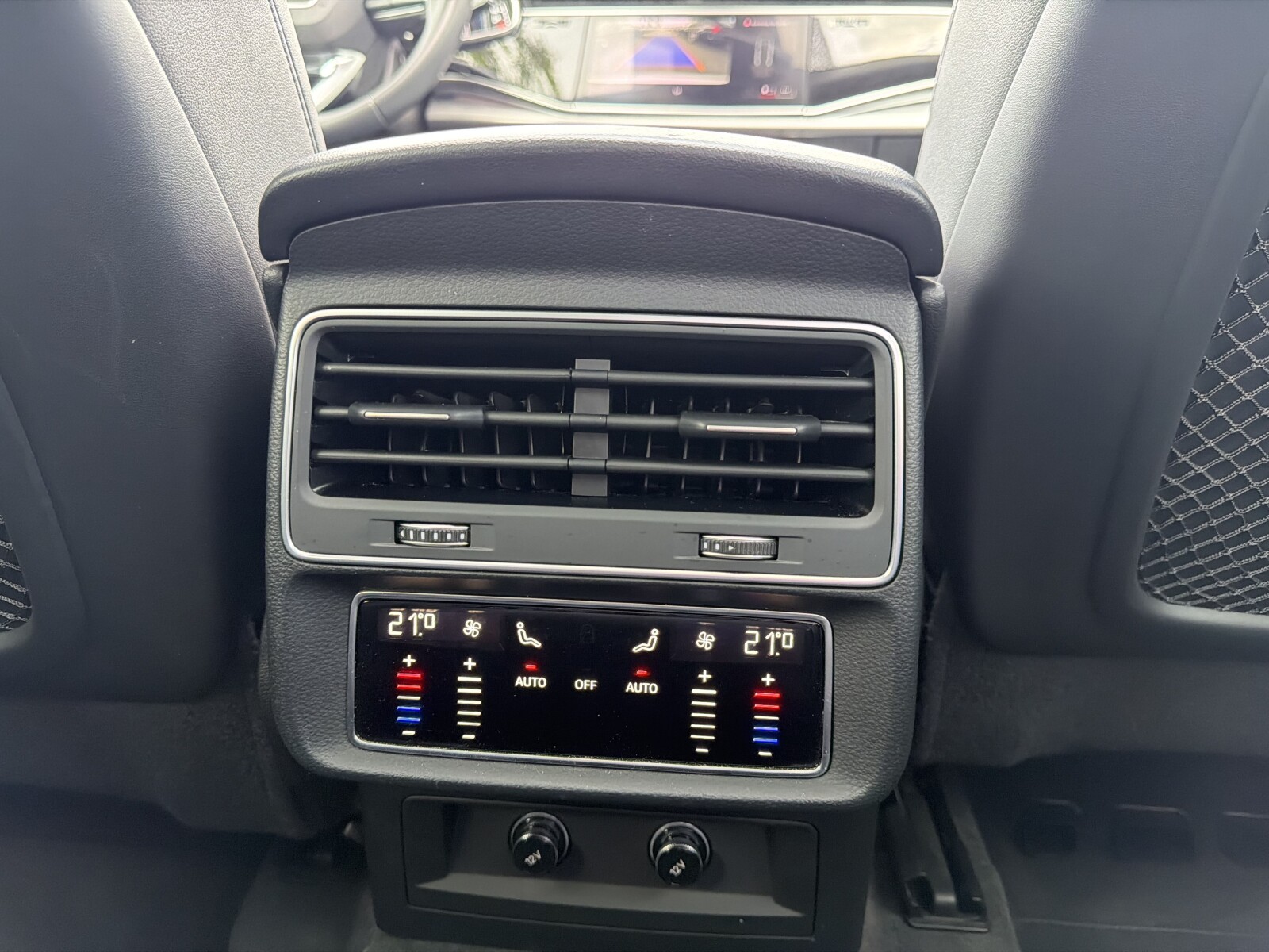 Audi Q7 - zdjęcie 30