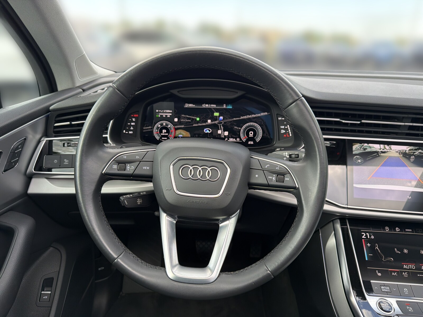 Audi Q7 - zdjęcie 23