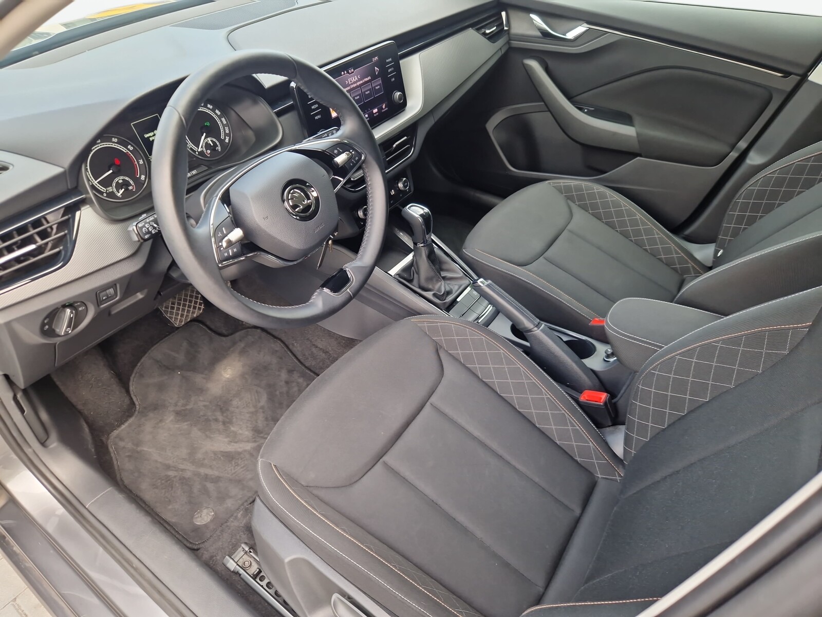 Škoda Scala - zdjęcie 9