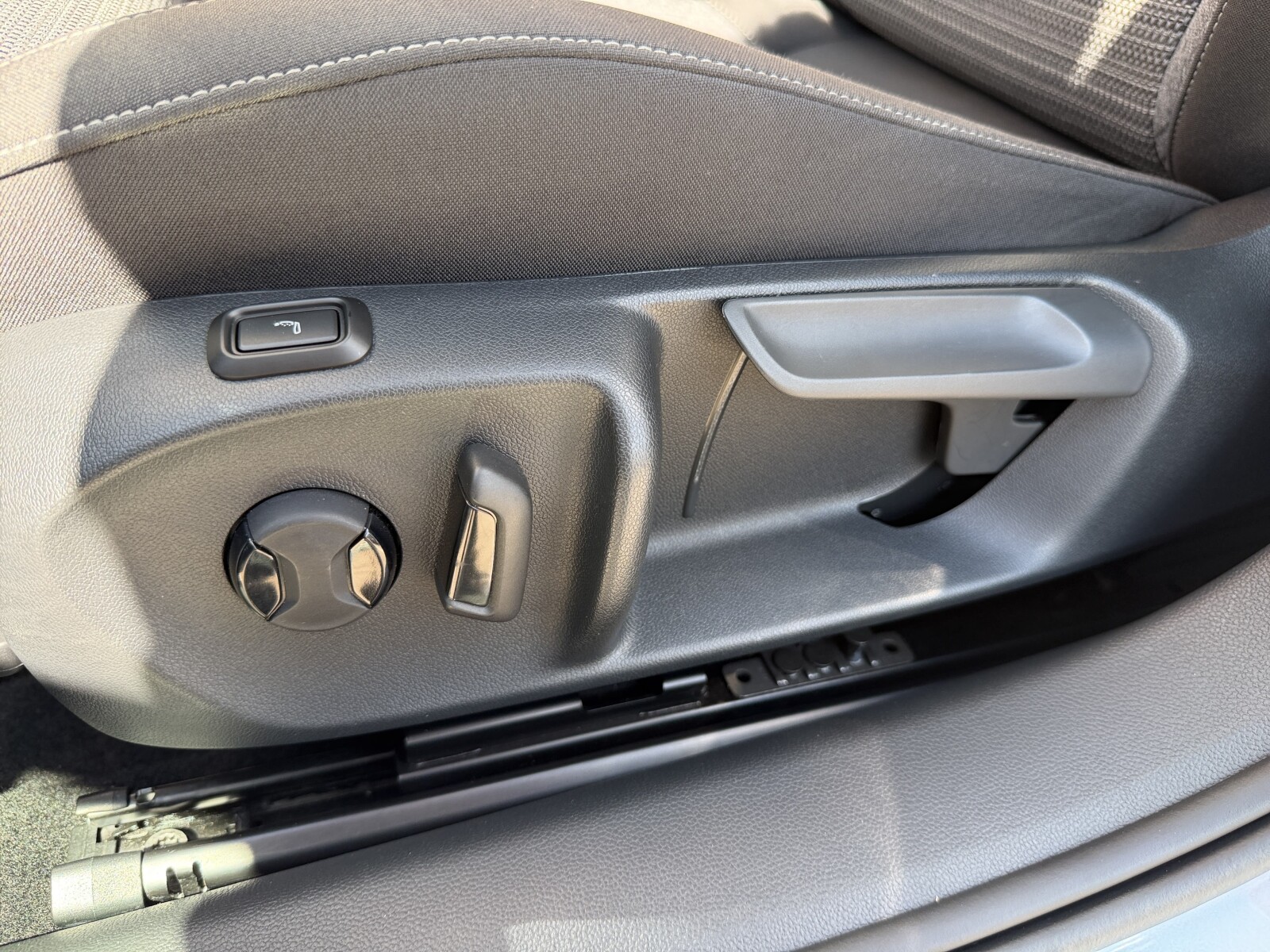 Škoda Superb Combi - zdjęcie 13