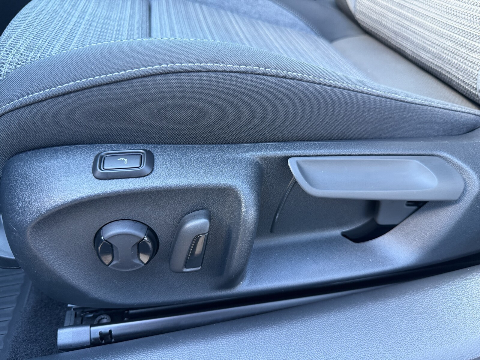 Škoda Superb Combi - zdjęcie 14