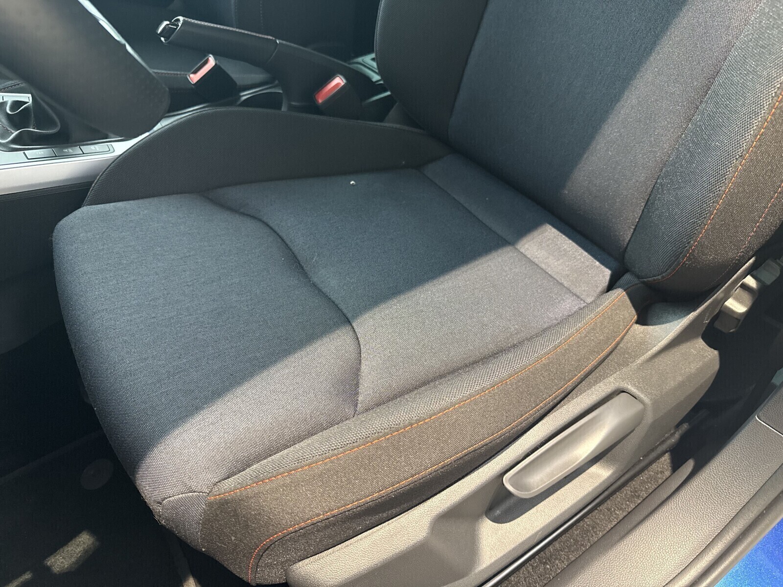 Seat Arona - zdjęcie 16