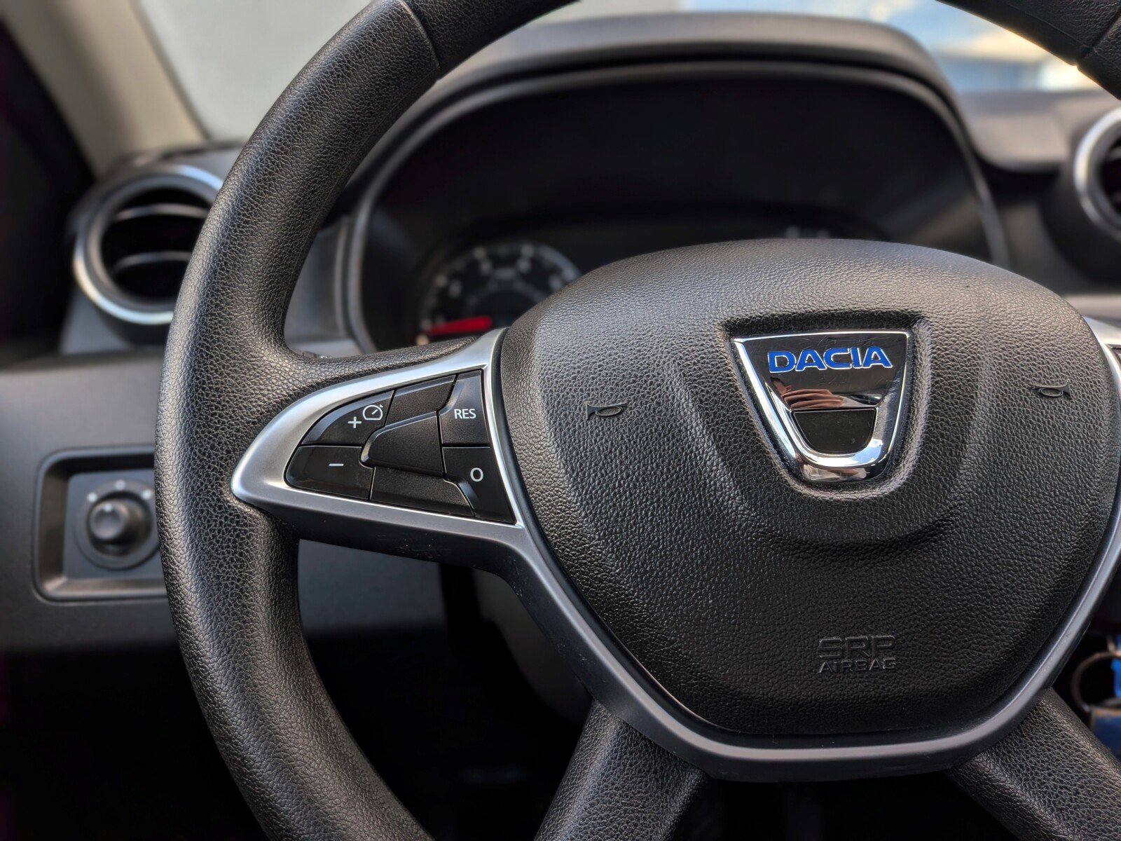 Dacia Duster - zdjęcie 17