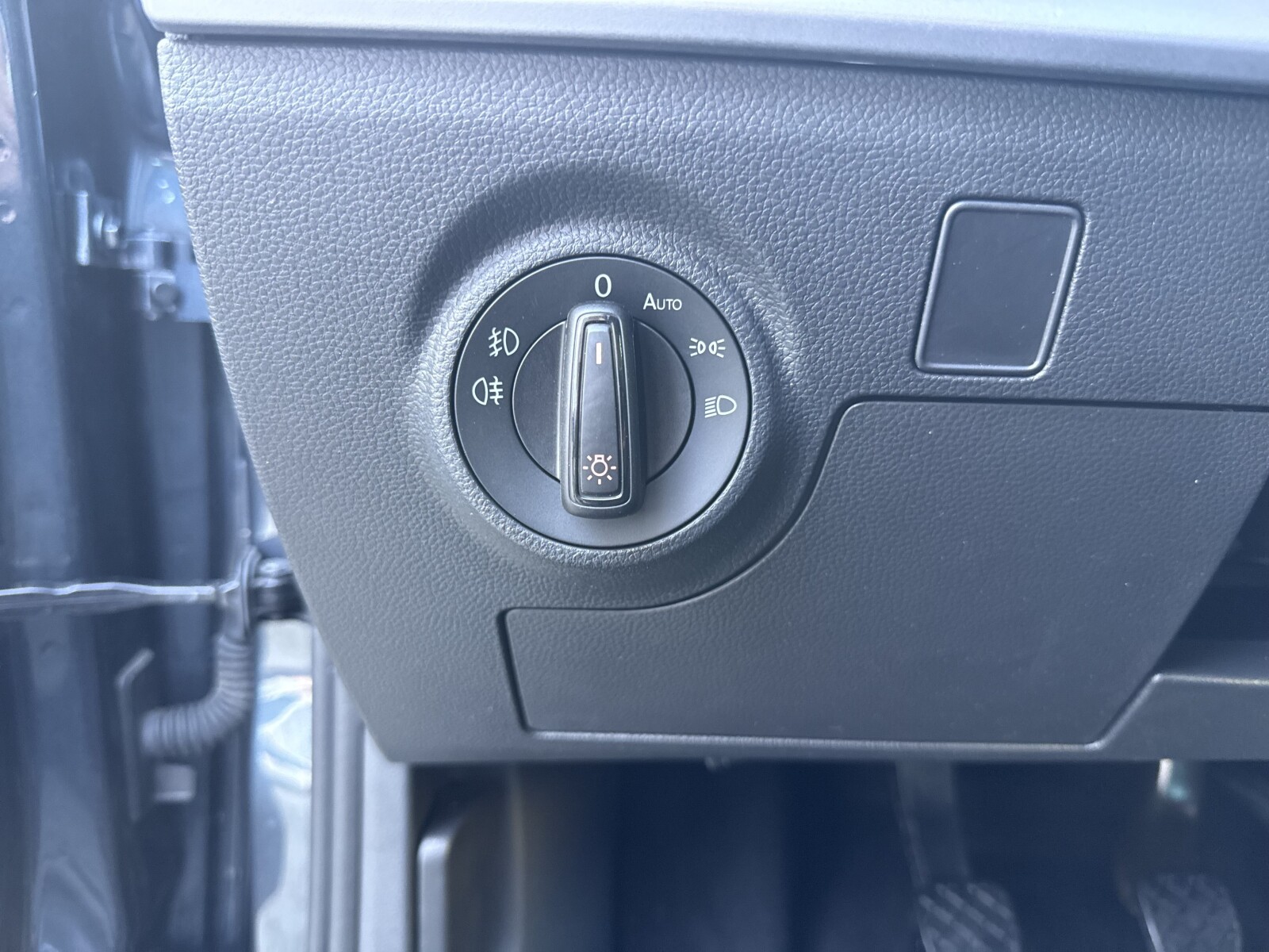 Seat Arona - zdjęcie 20