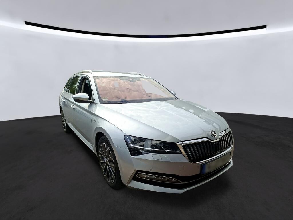 Škoda Superb - zdjęcie 2
