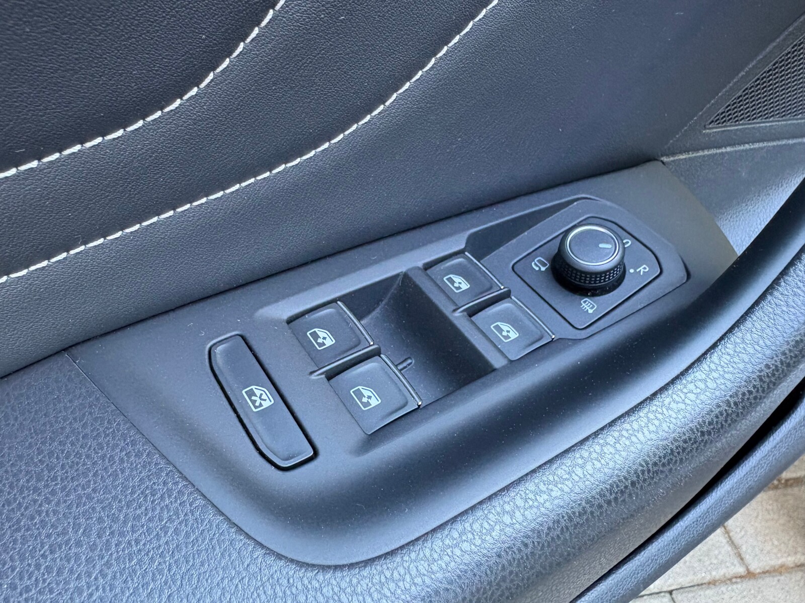Volkswagen Arteon - zdjęcie 20