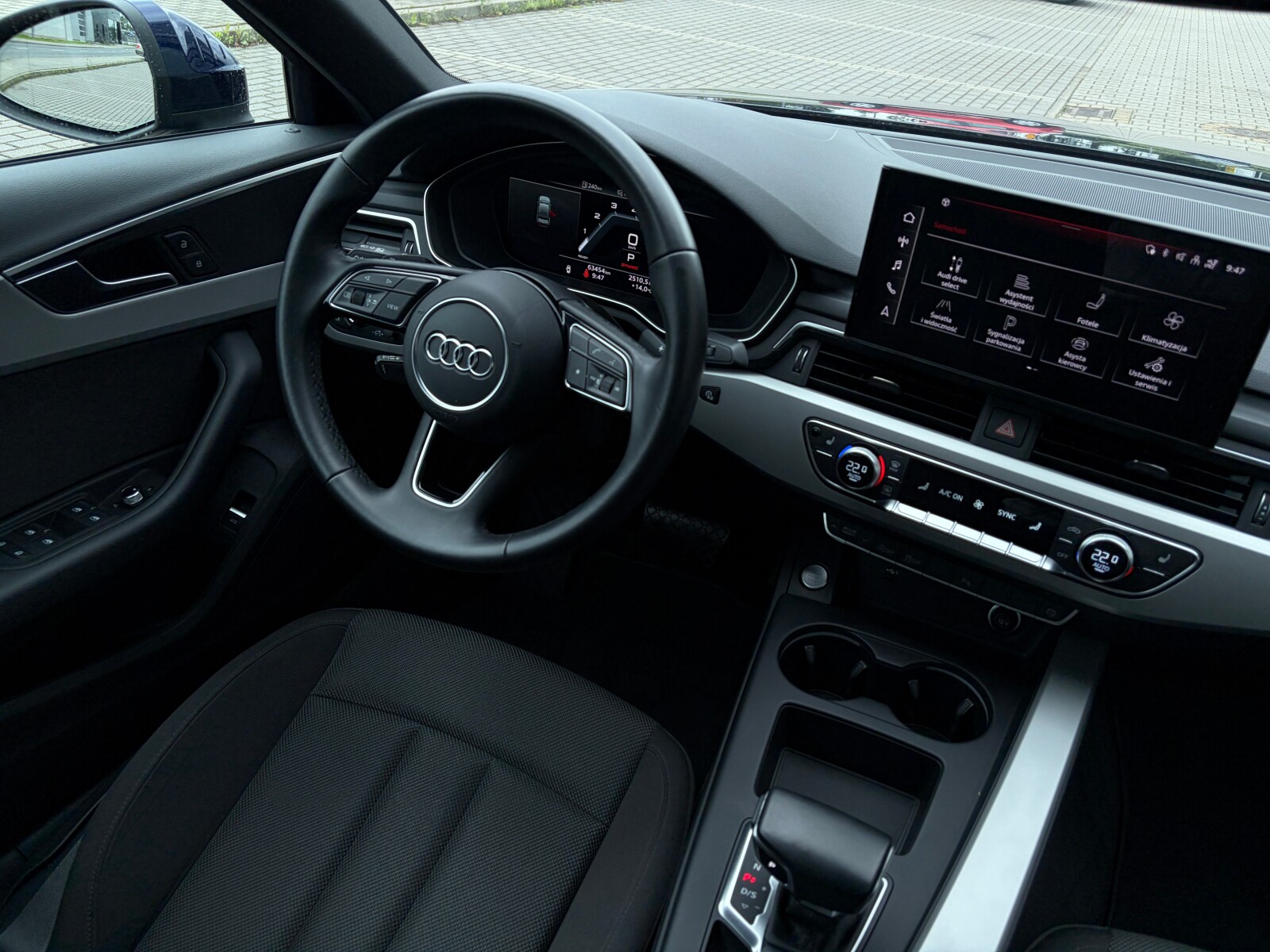Audi A4 Limousine - zdjęcie 15