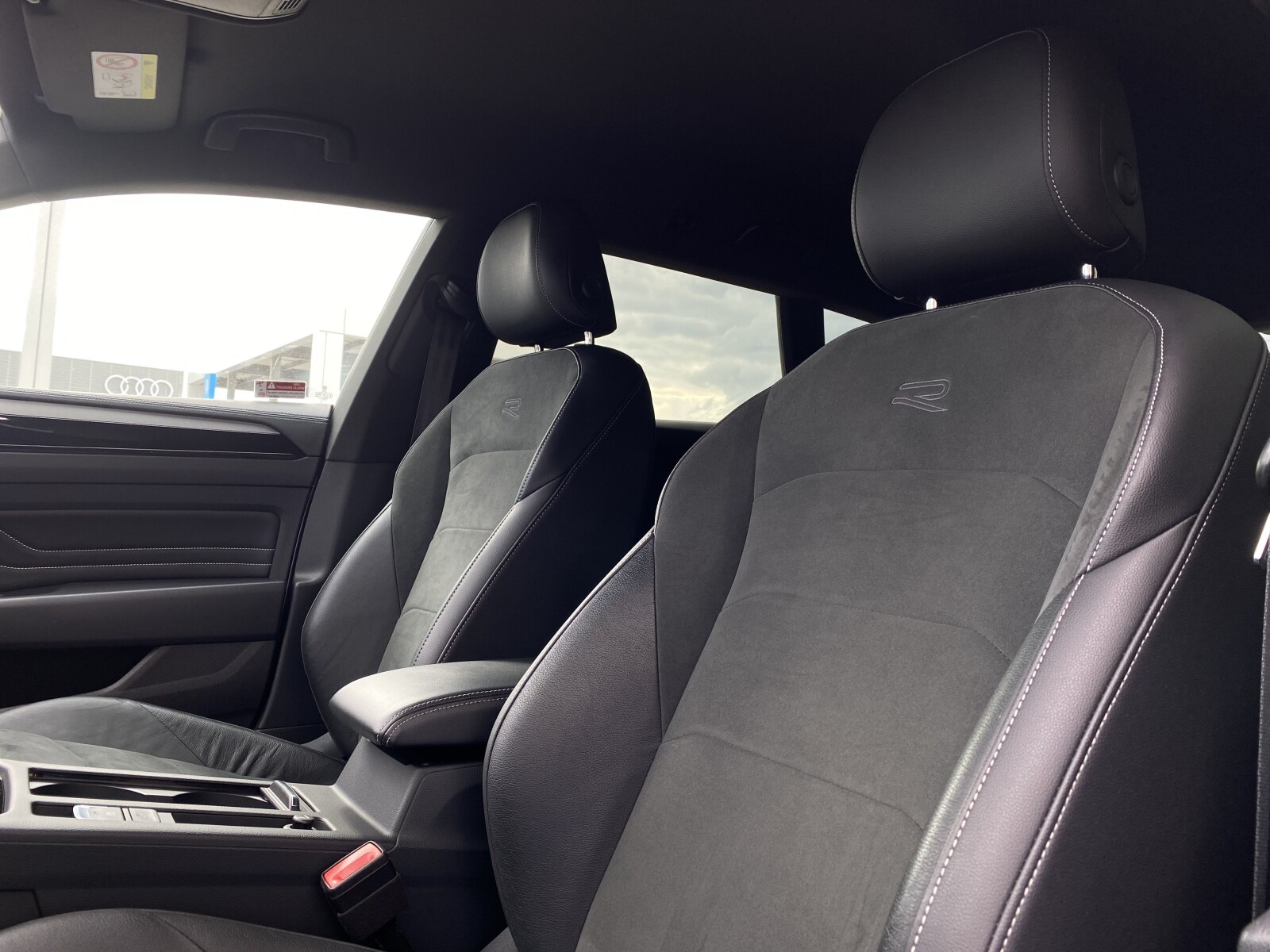 Volkswagen Arteon Shooting Brake - zdjęcie 12