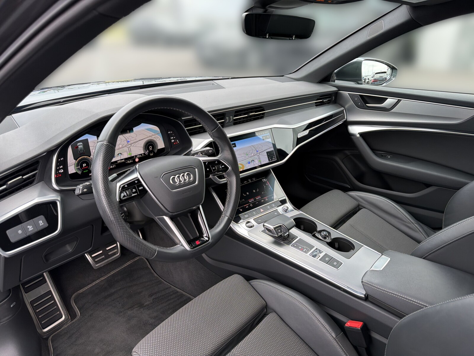 Audi A6 Avant - zdjęcie 11