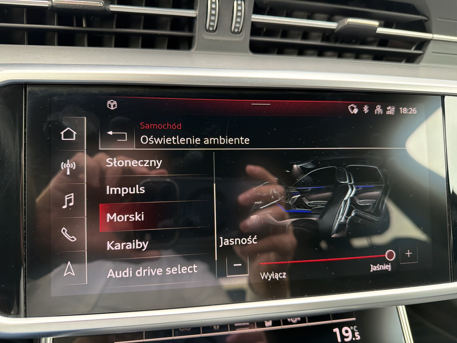 Audi A6 Avant - zdjęcie 40