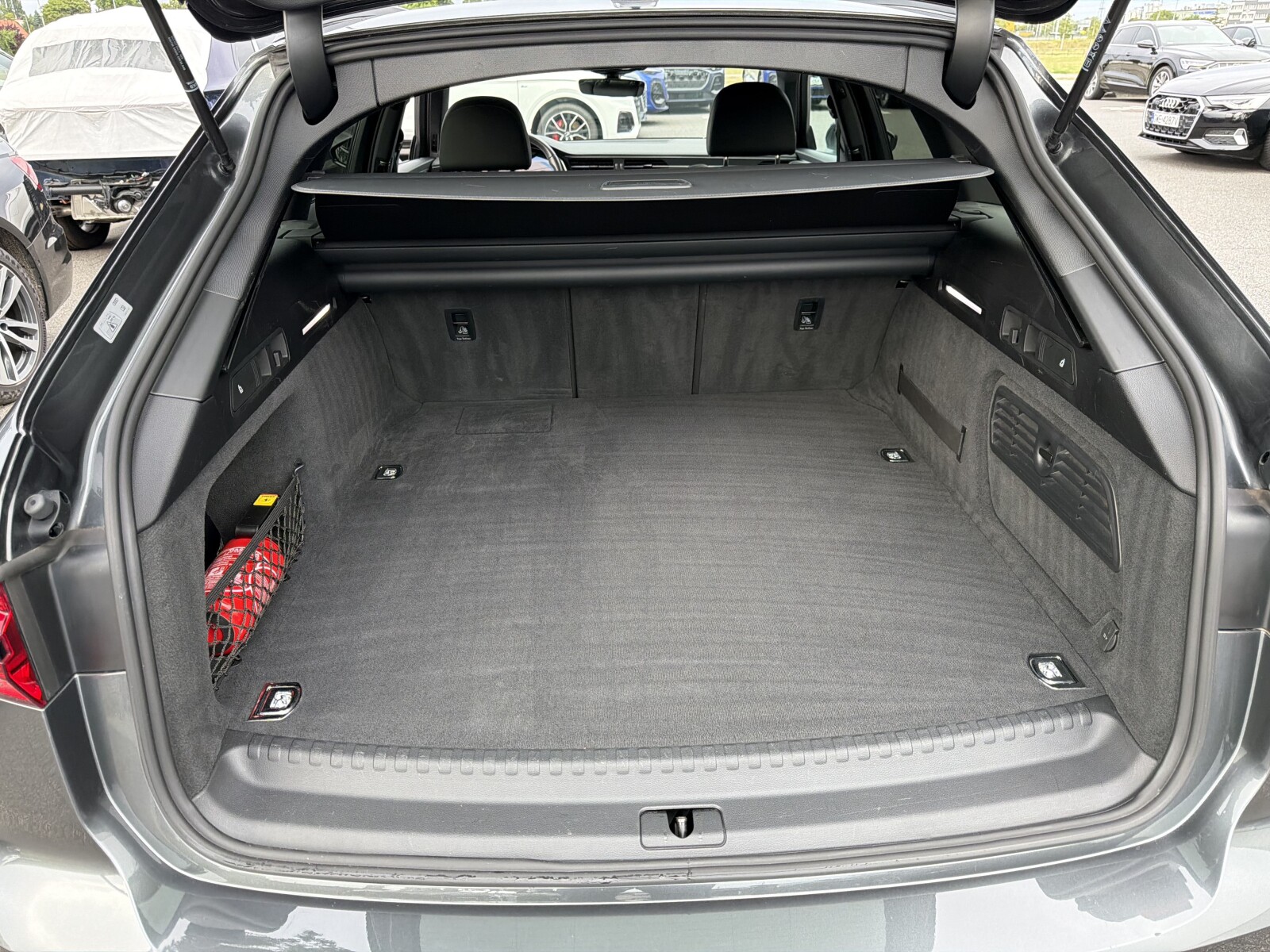 Audi A6 Avant - zdjęcie 30