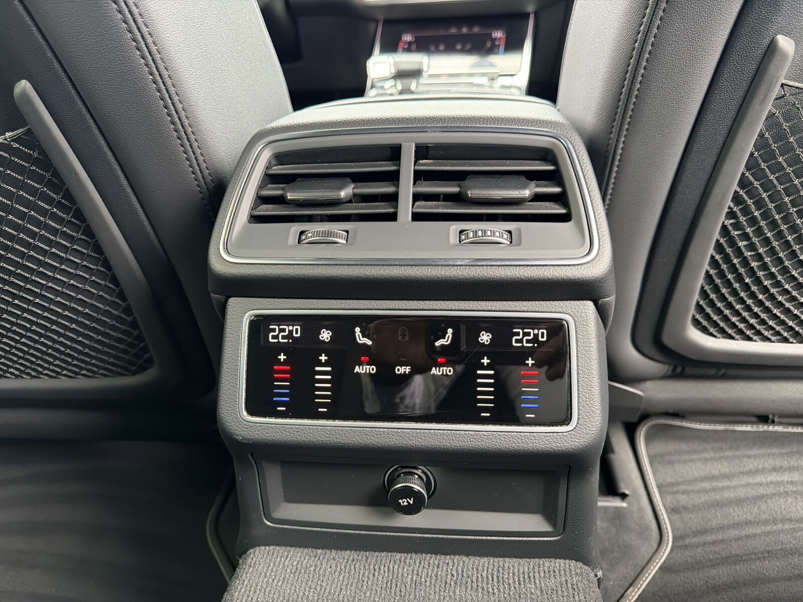 Audi A6 Avant - zdjęcie 27