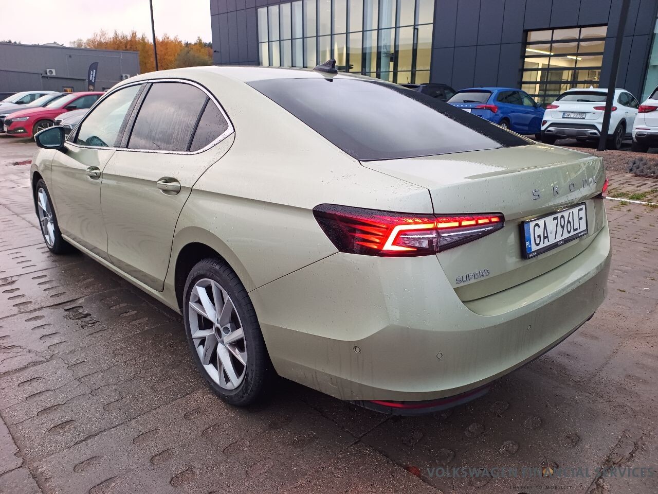 Škoda Superb - zdjęcie 7