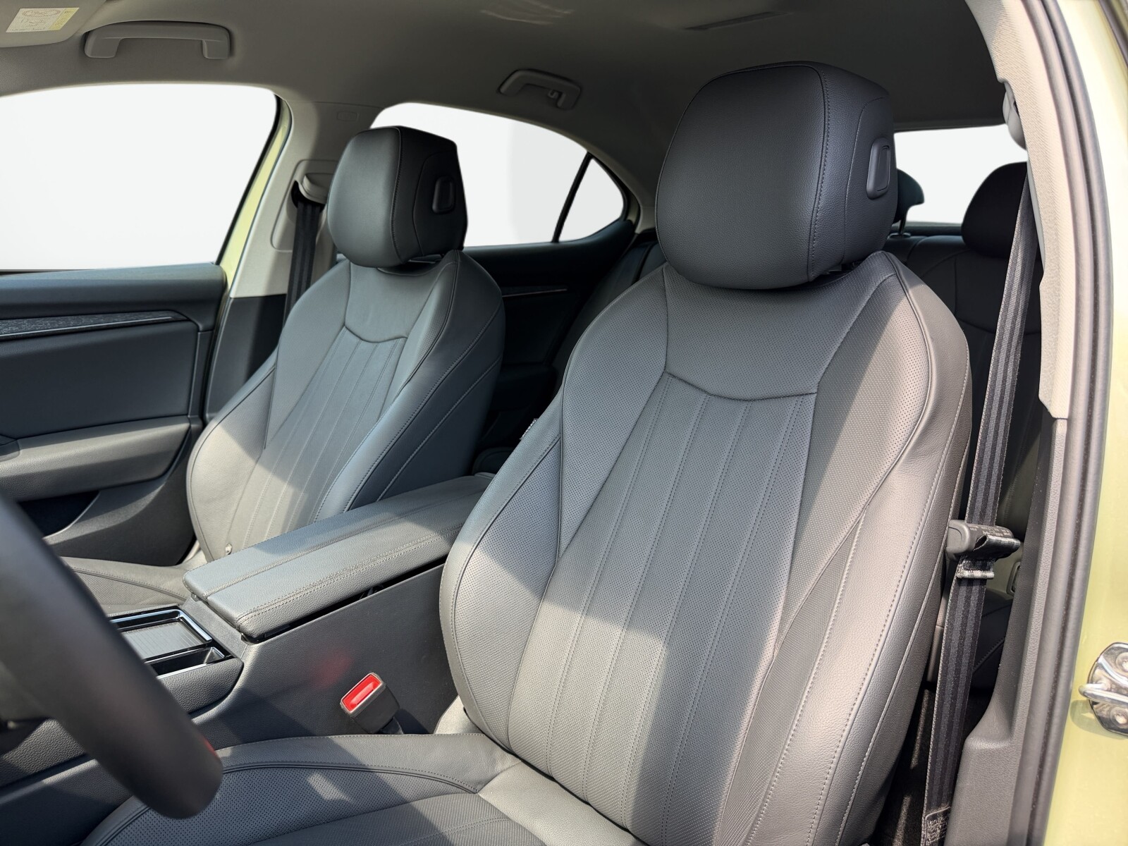 Škoda Superb - zdjęcie 12