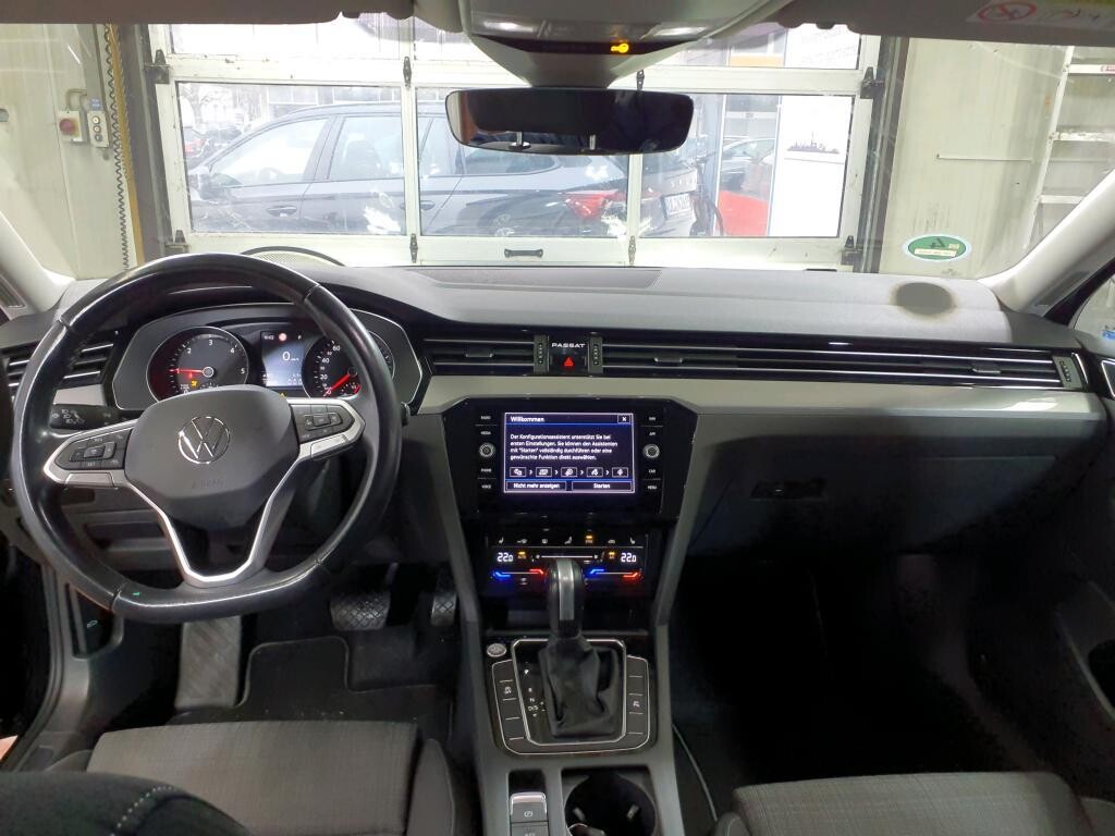 Volkswagen Passat - zdjęcie 6
