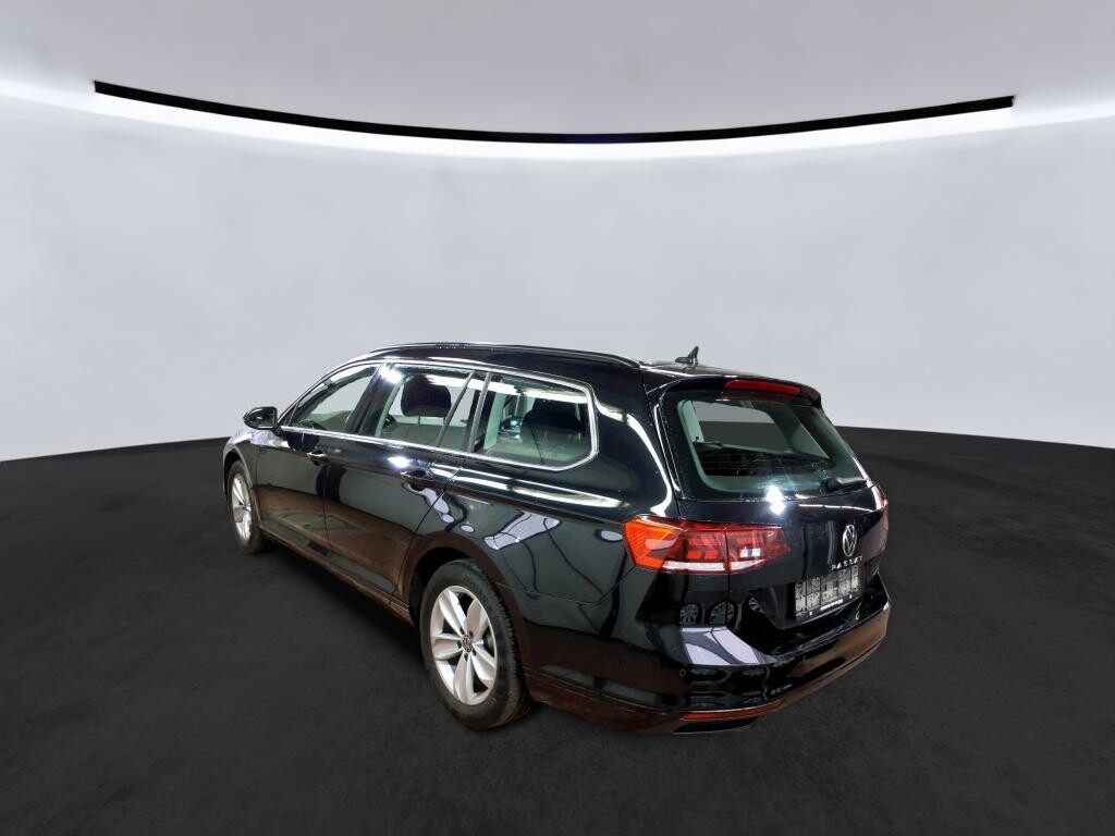 Volkswagen Passat - zdjęcie 3