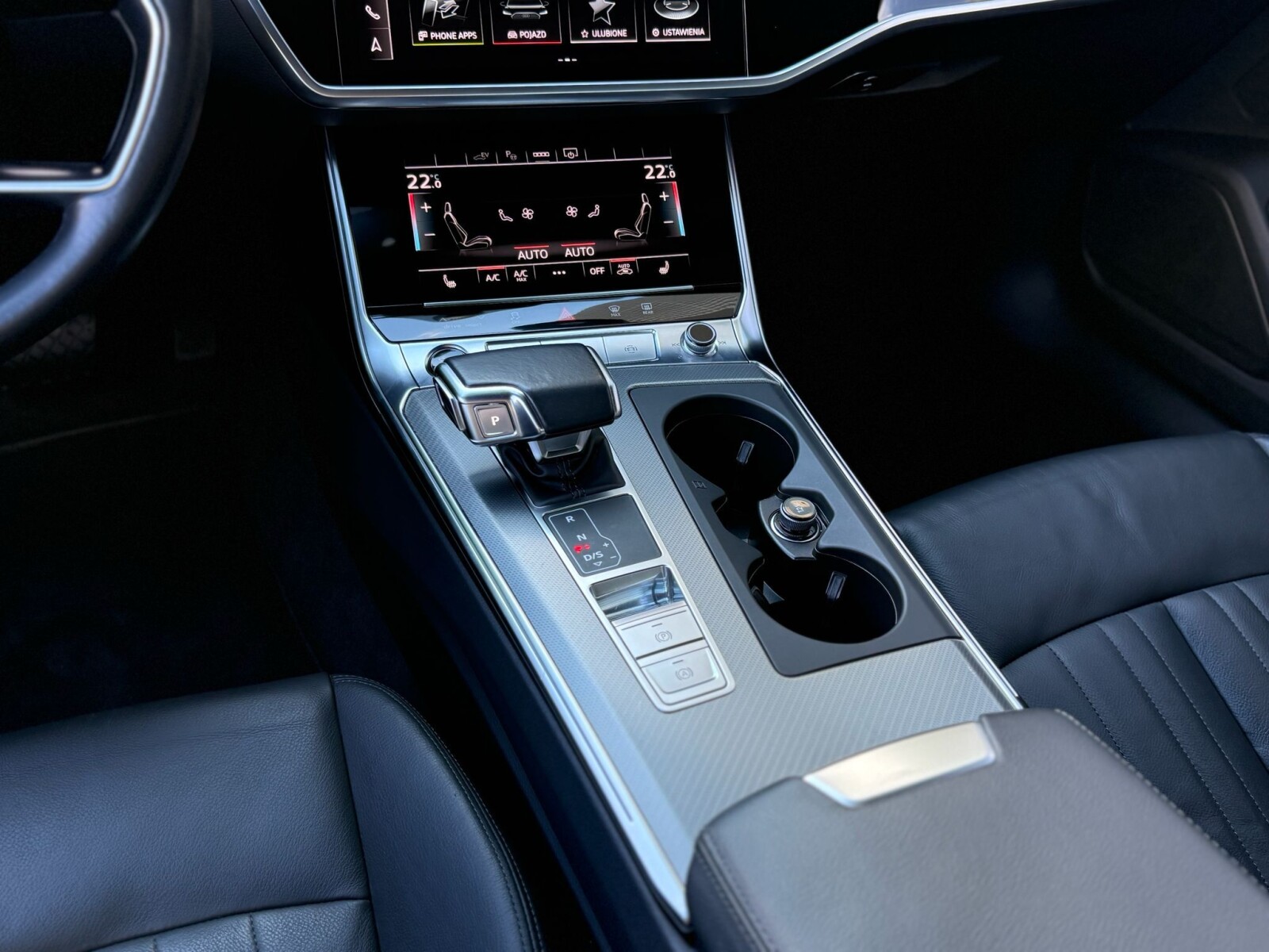 Audi A6 Limousine - zdjęcie 24