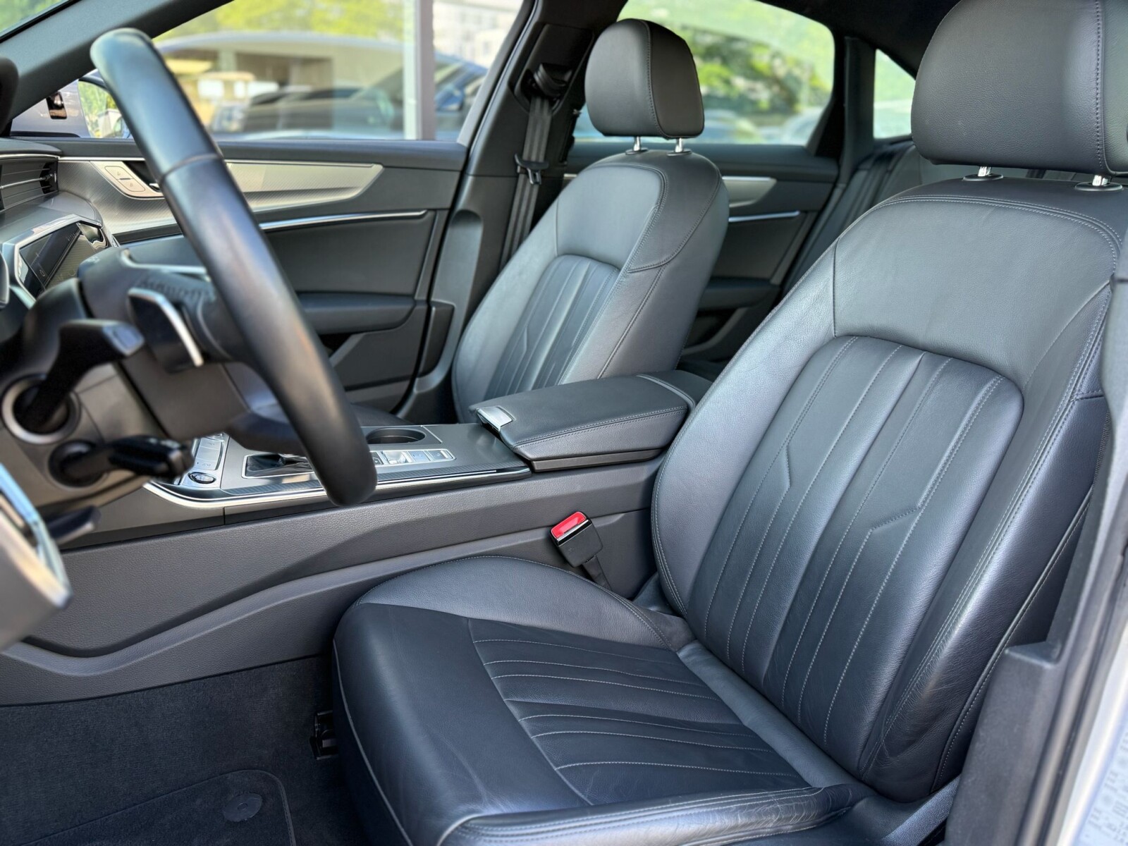 Audi A6 Limousine - zdjęcie 14