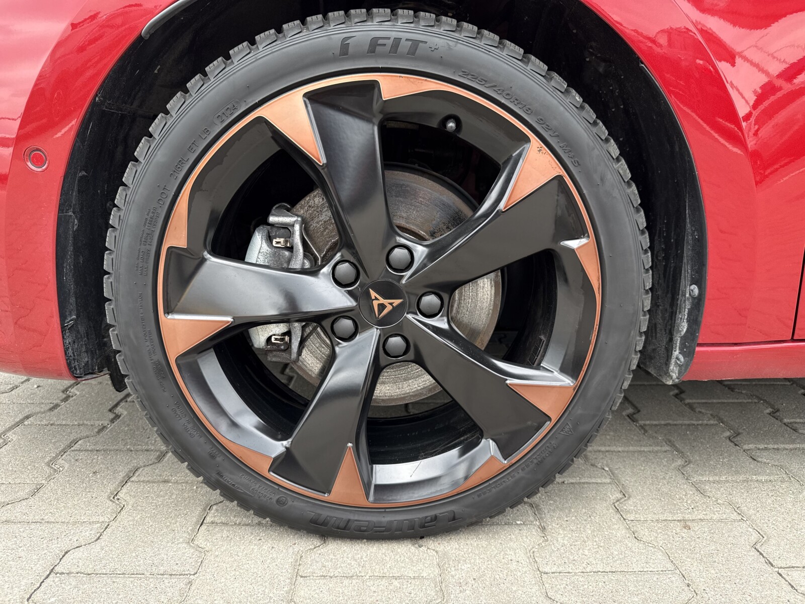 Cupra Leon - zdjęcie 18