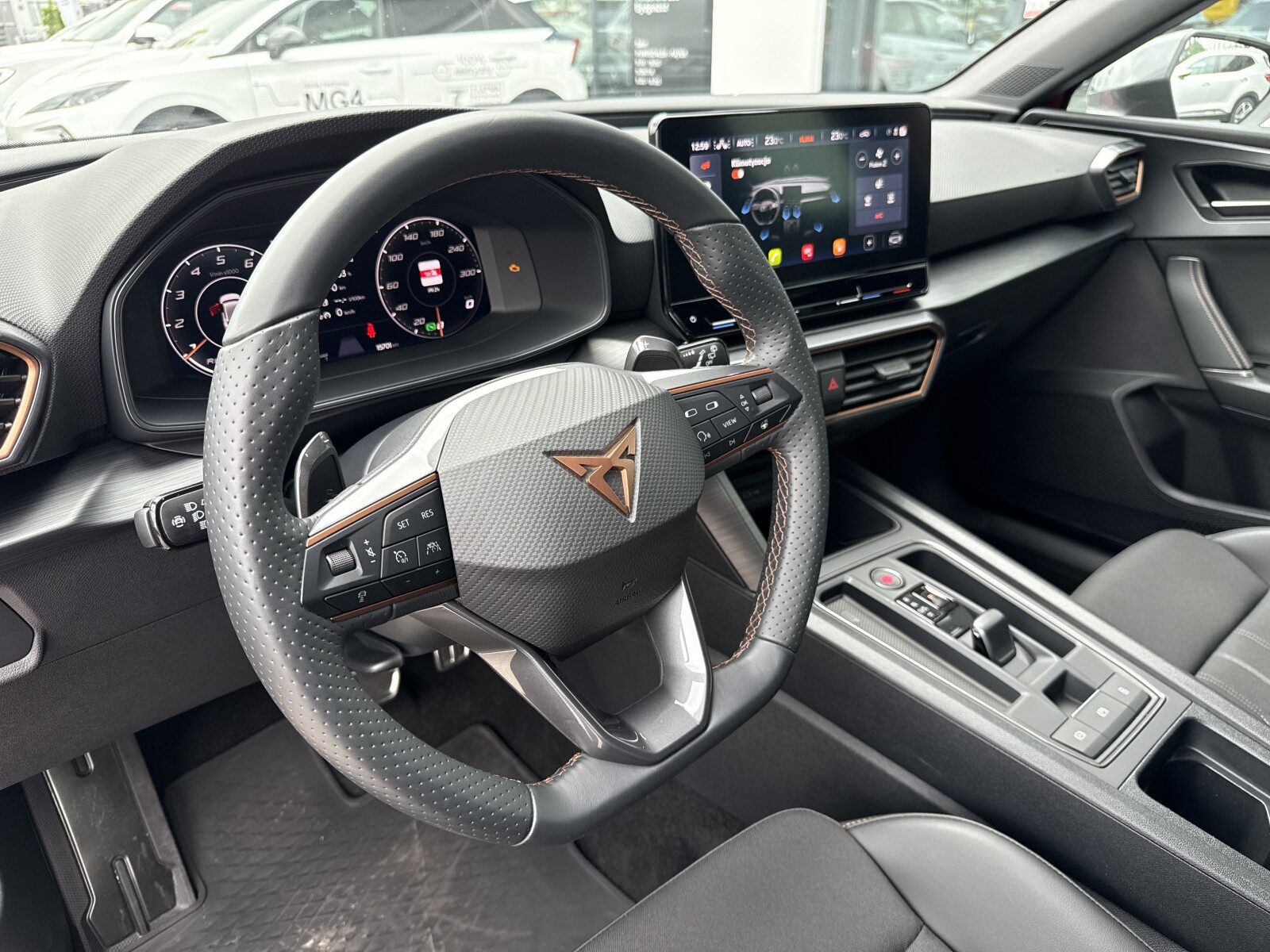 Cupra Leon - zdjęcie 9