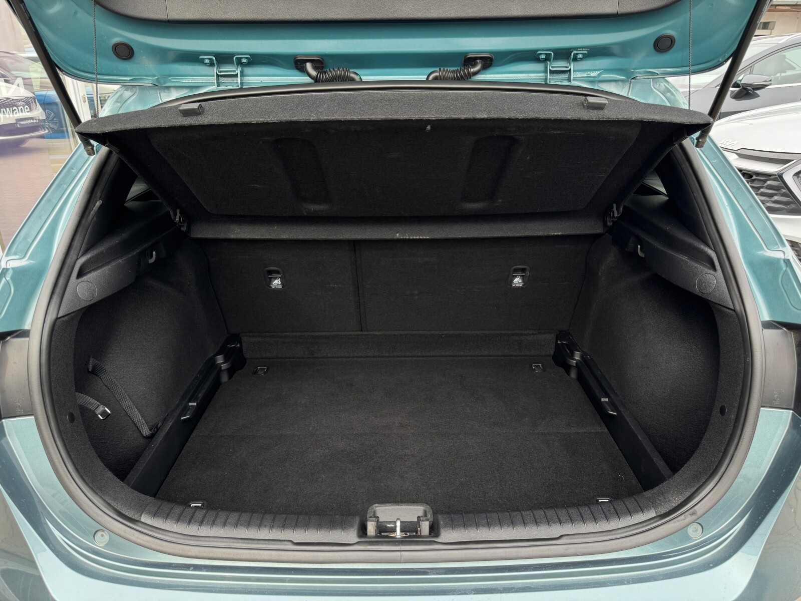 Kia Ceed - zdjęcie 14