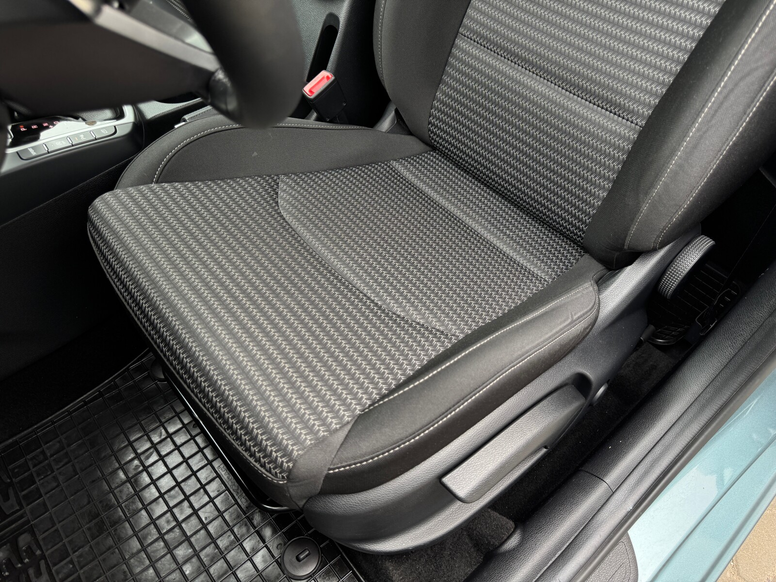 Kia Ceed - zdjęcie 11