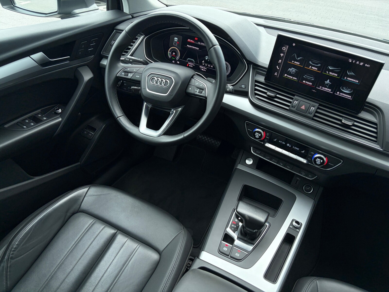 Audi Q5 Sportback TFSI e - zdjęcie 18