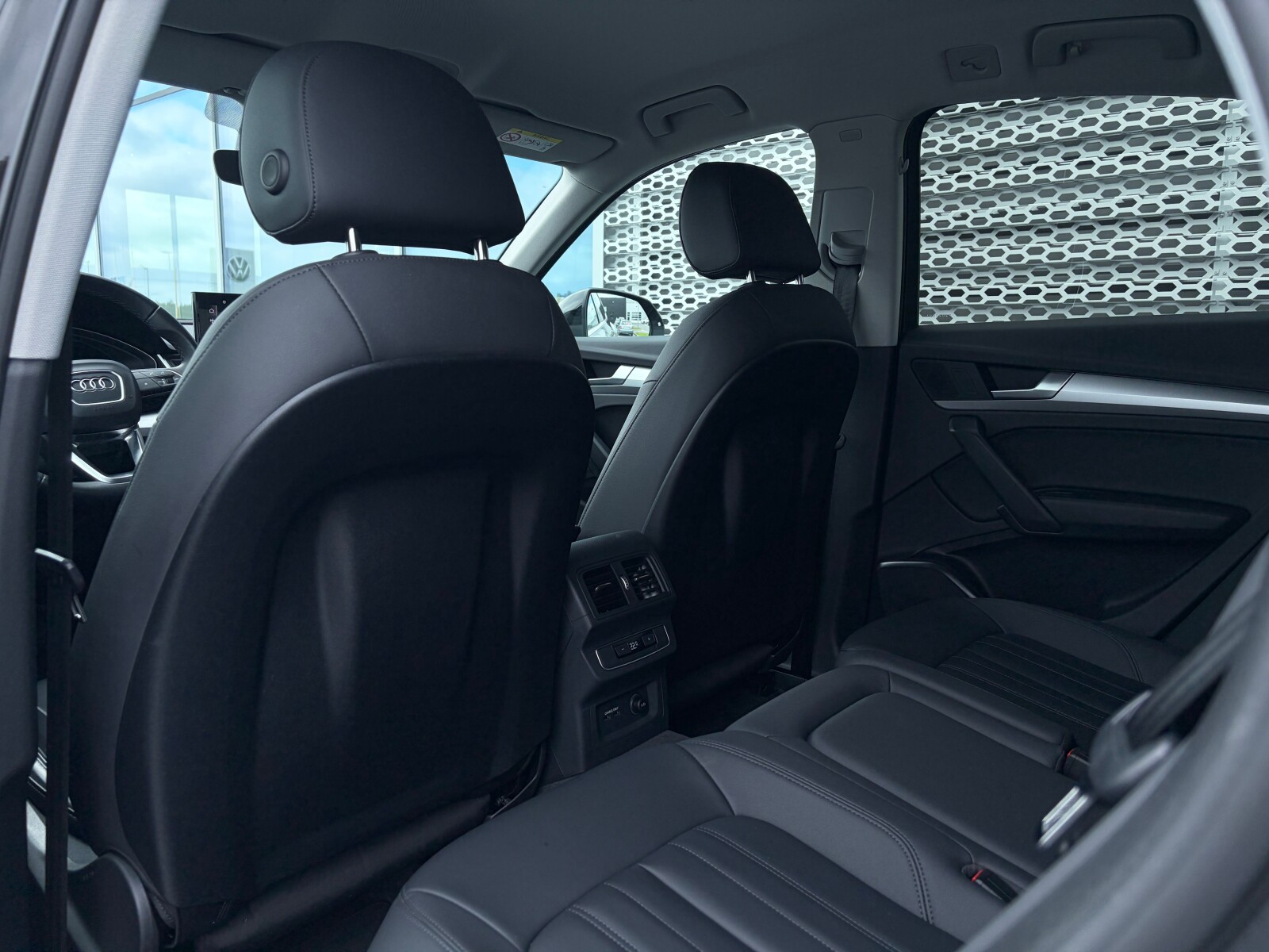 Audi Q5 Sportback TFSI e - zdjęcie 24