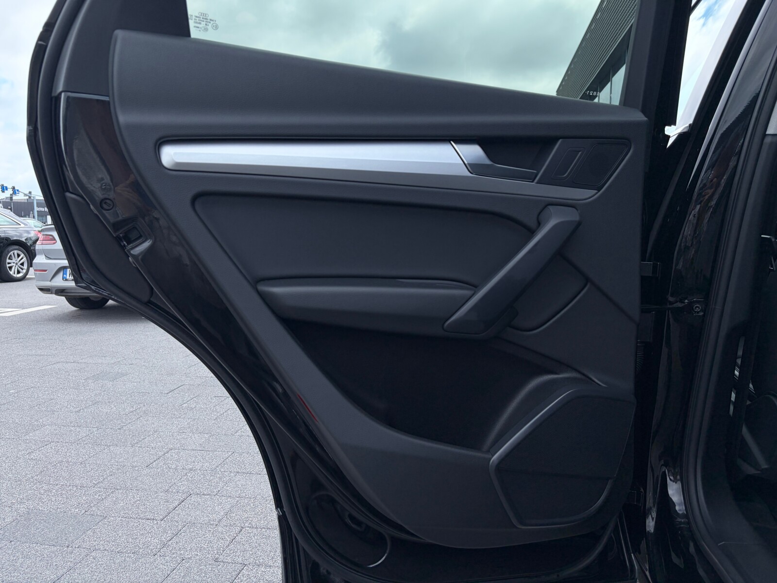 Audi Q5 Sportback TFSI e - zdjęcie 23