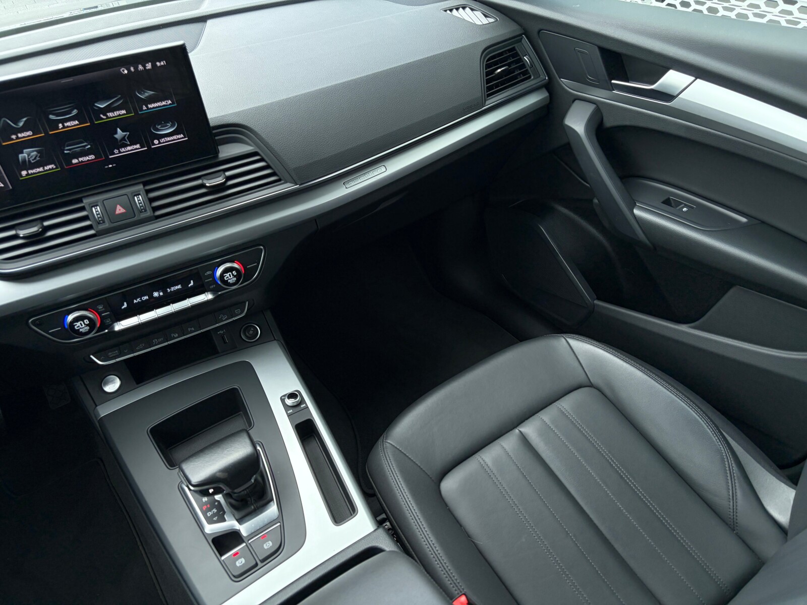 Audi Q5 Sportback TFSI e - zdjęcie 20