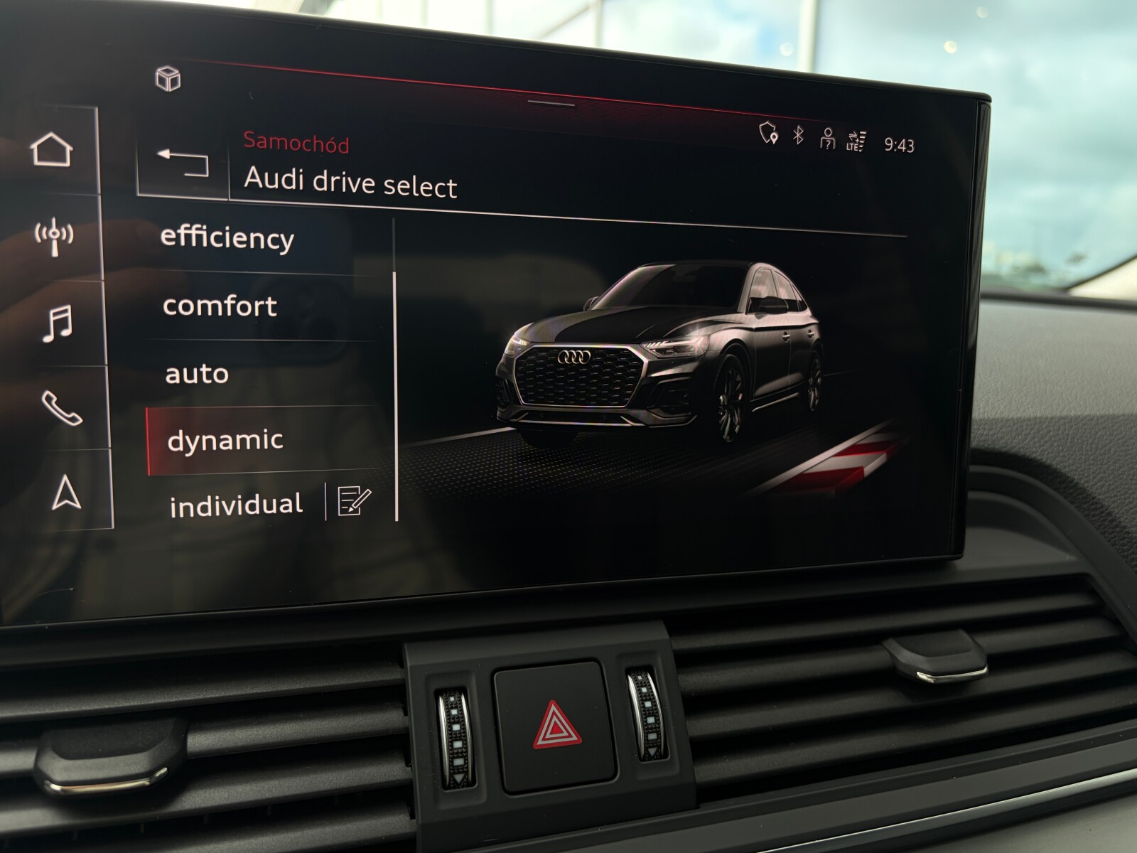 Audi Q5 Sportback TFSI e - zdjęcie 29