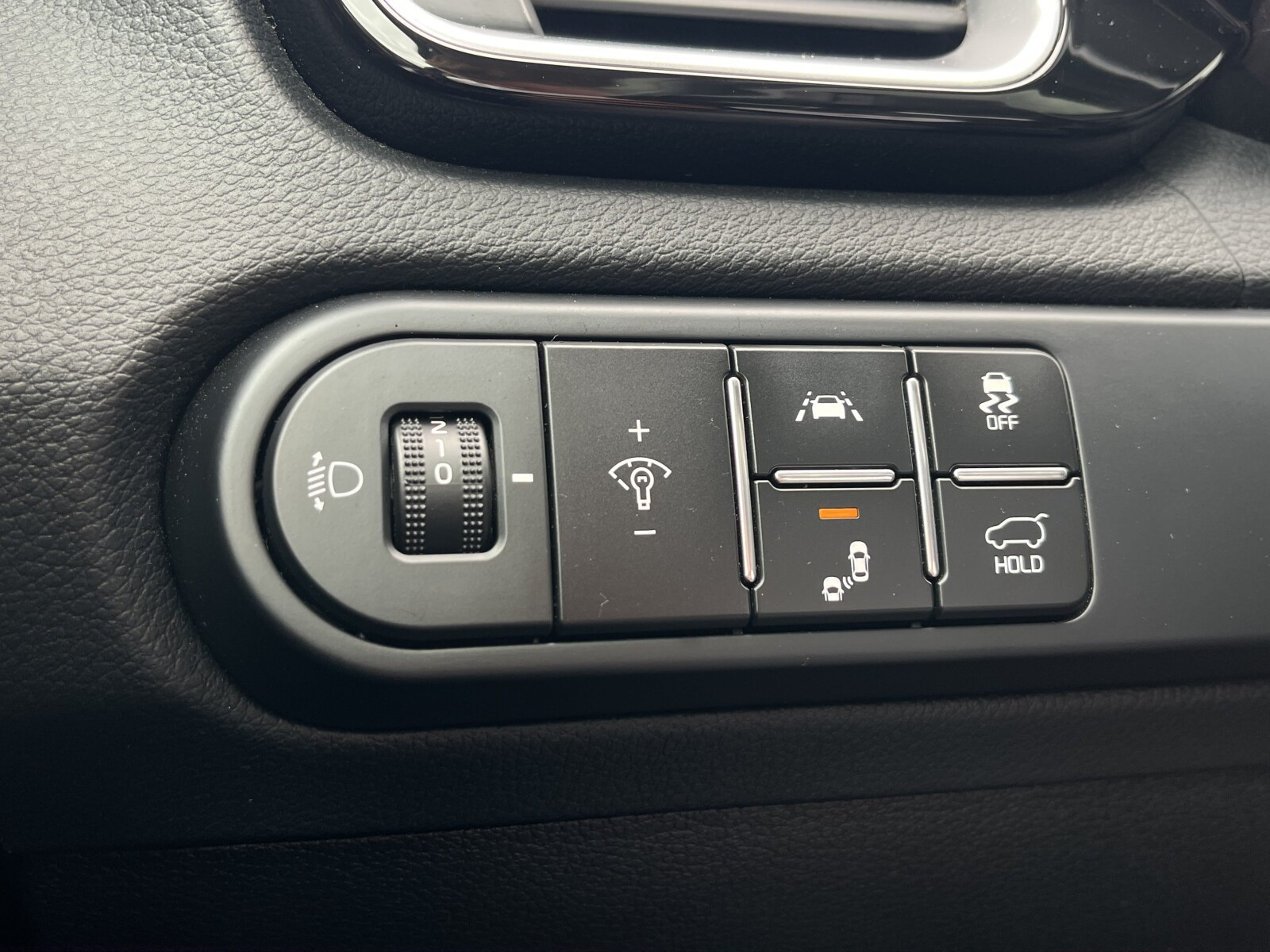 Kia XCeed - zdjęcie 28