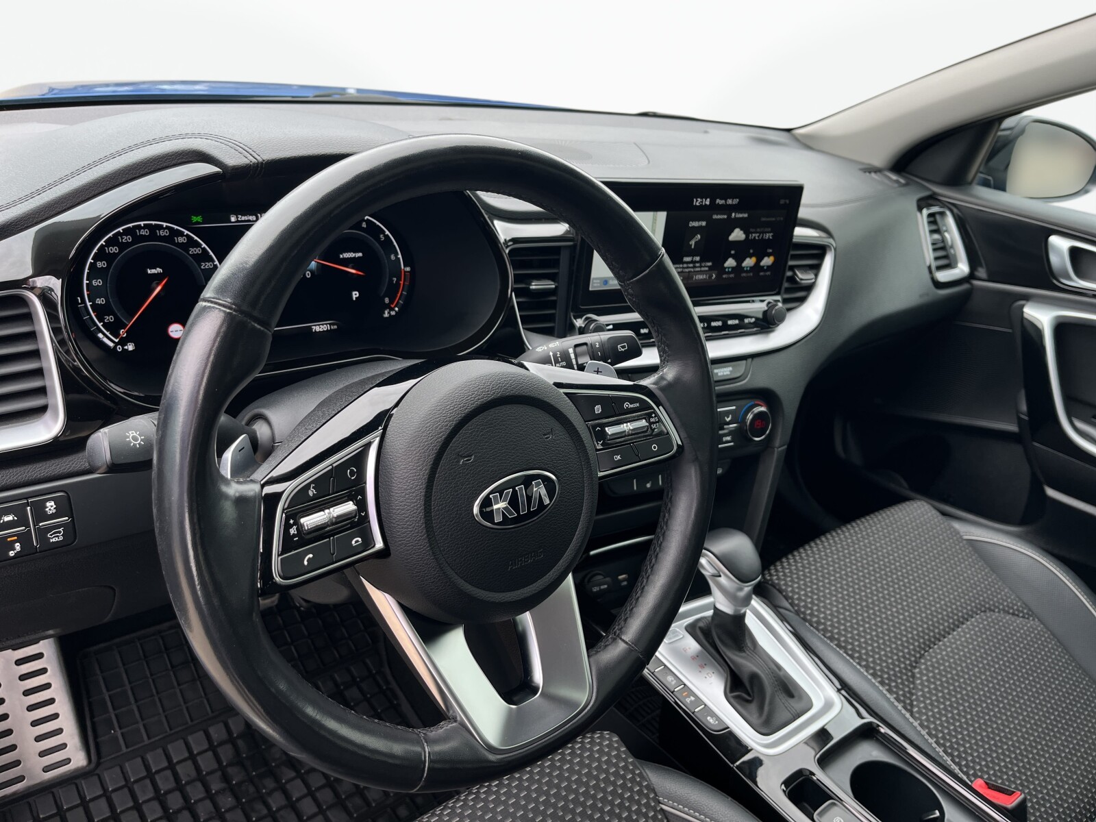 Kia XCeed - zdjęcie 9