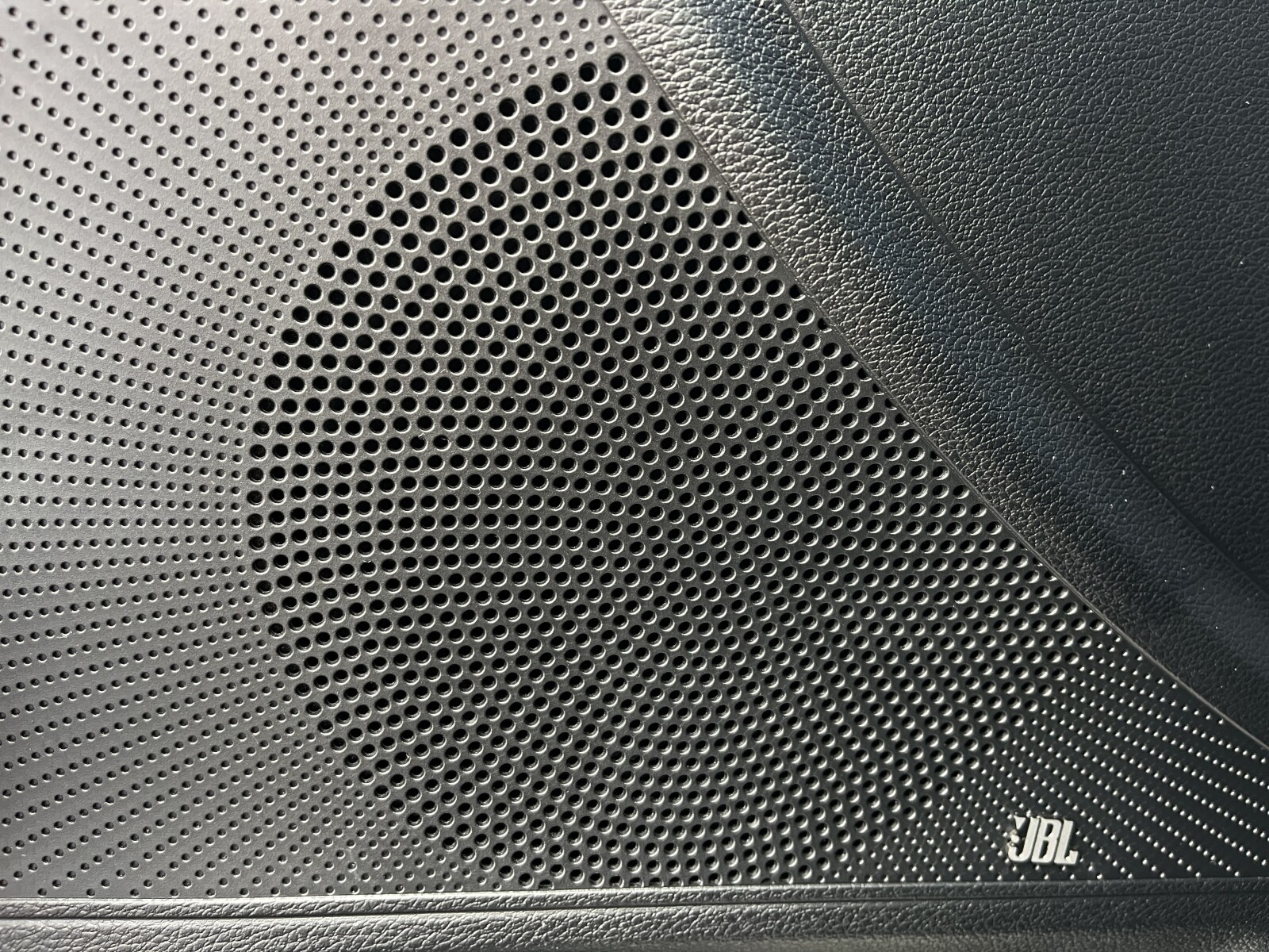 Kia XCeed - zdjęcie 17