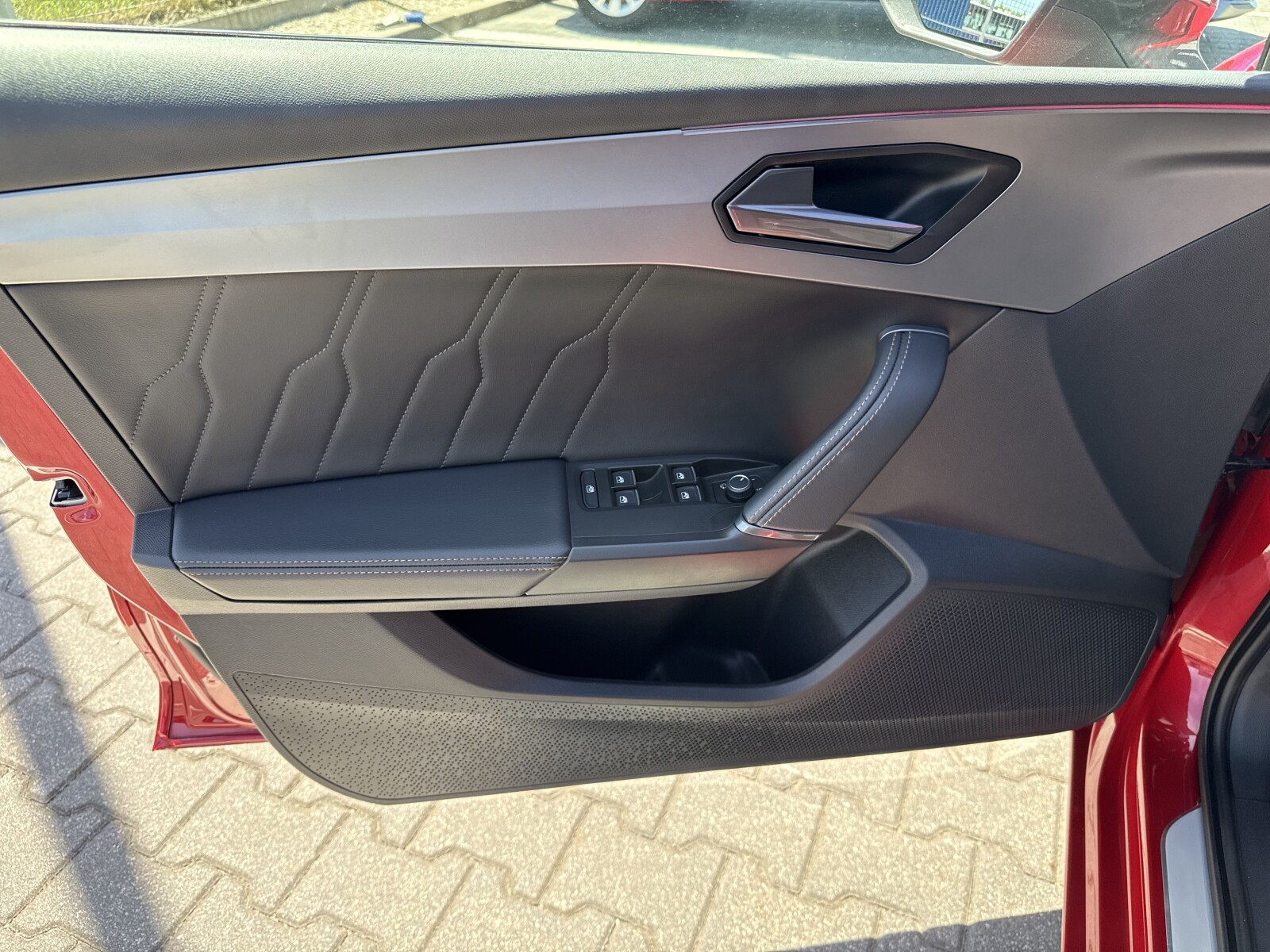 Cupra Leon - zdjęcie 10