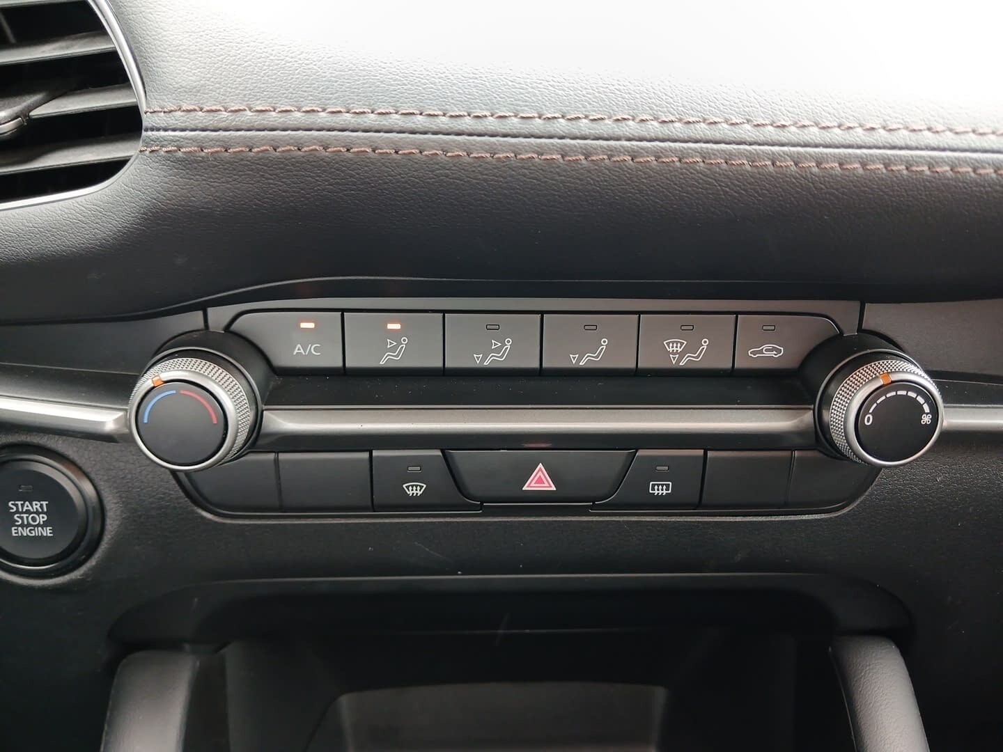 Mazda 3 - zdjęcie 19
