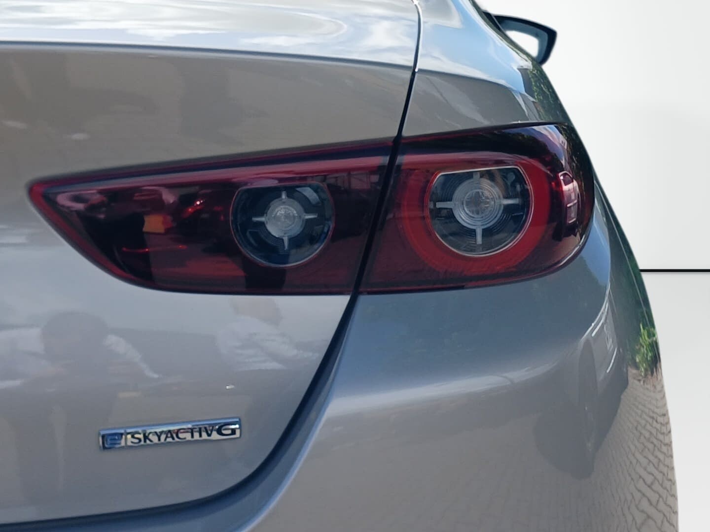 Mazda 3 - zdjęcie 23