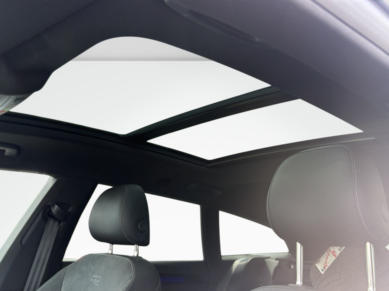 Volkswagen Arteon Shooting Brake - zdjęcie 33